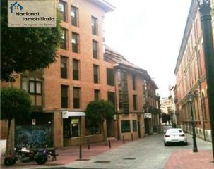 Aparcament cotxe  Calle juan mambrilla. Plaza de parking
