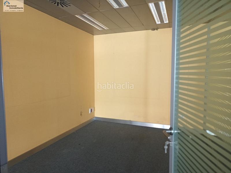 Foto b09c0418-1438-455d-a504-896e9967d46b. Locale commerciale in San Nicasio Leganés