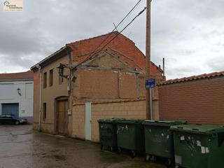 Maison à Santa Marina del Rey. Casa de pueblo para reformar