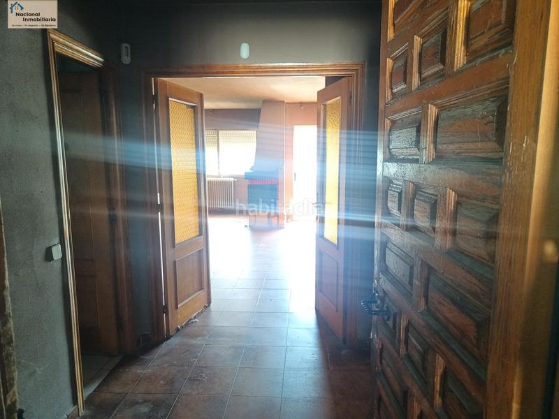 Foto 54b4dbaf-82a2-45b2-a9bd-e2a4d956b478. Casa a schiera con riscaldamento parcheggio in Los Ángeles de San Rafael Espinar (El)