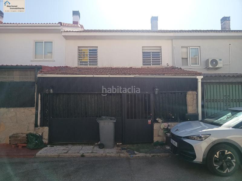 Foto 94da77dc-bc7d-49ea-a788-590f4ca7bafa. Casa a schiera con riscaldamento parcheggio in Los Ángeles de San Rafael Espinar (El)