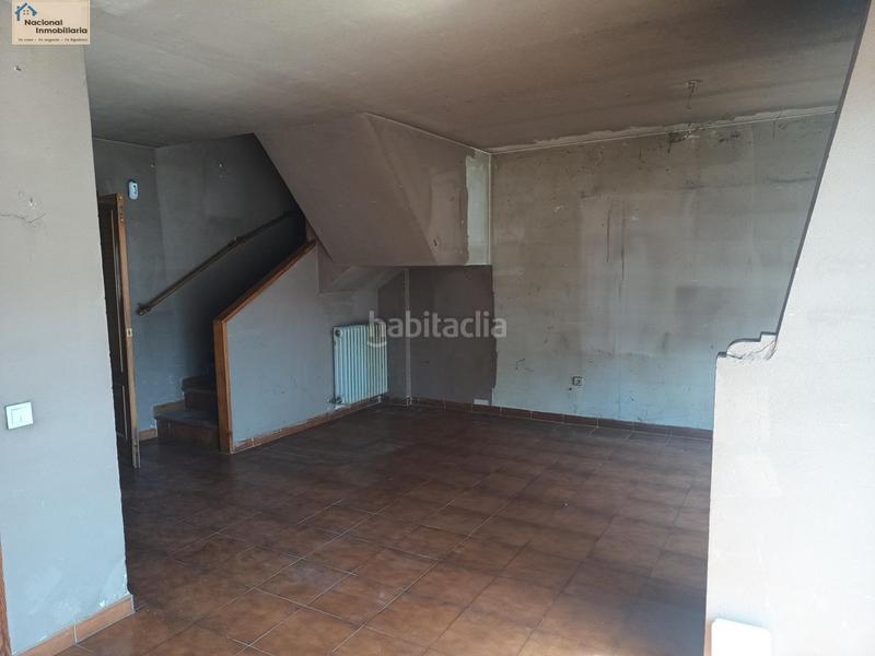 Foto efa8bd88-cc9b-47c0-85c1-c5e6609c9187. Casa a schiera con riscaldamento parcheggio in Los Ángeles de San Rafael Espinar (El)