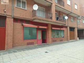 Planta baixa  Avenida de la juventud. Planta baja a reformar, junto a la universidad.
