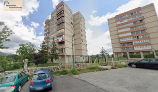 Local Comercial  Calle río moros. Local y garaje en urbanización