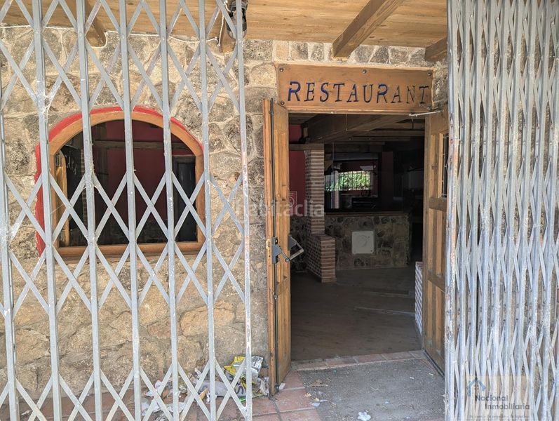 Foto 176c47e4-e140-4795-875a-929ef5759432. Local comercial a Arenas de San Pedro