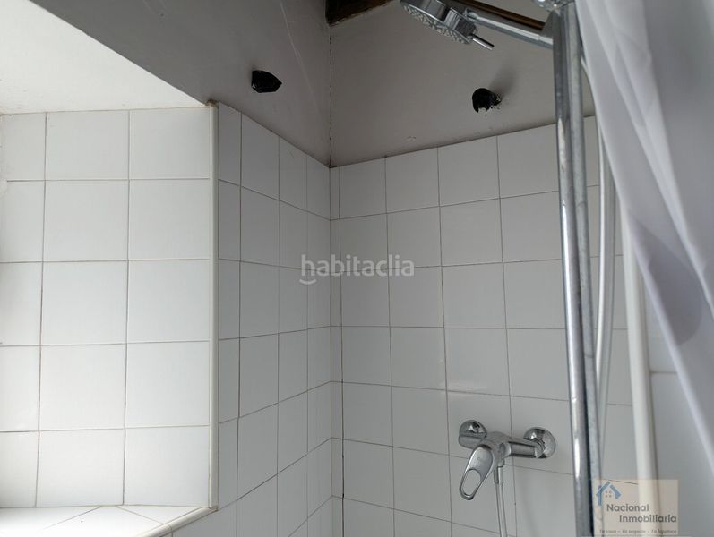 Foto 4021c482-5b11-4275-b344-7257b96a592e. Casa amb calefacció a Tabanera la Luenga