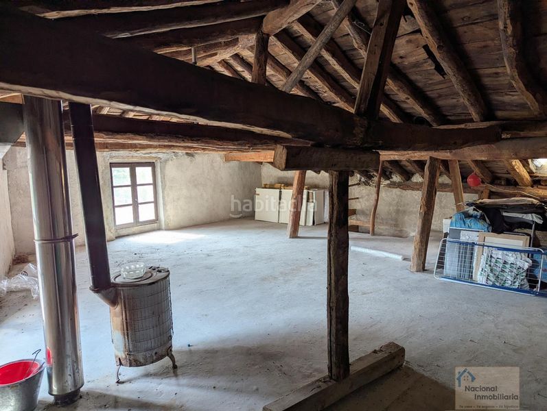 Foto a6707116-862e-4627-83e7-30961cb07a09. Casa amb calefacció a Tabanera la Luenga