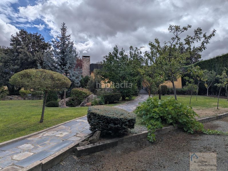 Foto b3bffe48-3709-4a9d-9bfc-56f584f9032a. Chalet el espinarchalet en Los Ángeles de San Rafael Espinar (El)
