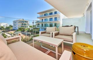 Apartament a Cala d´Or. Mallorca, cala dor, piso de obra nueva con piscina comunitaria y