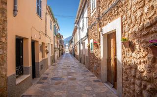 Maison jumelée à Esporles. Magníficas casas nuevas en el encantador pueblo de esporles, tra