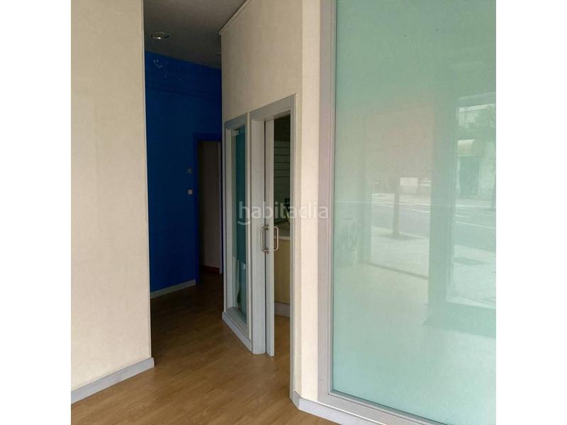 Foto 5179ea80-b1c3-47c2-86c1-8d432a876f3b. Alquiler local comercial local en alquiler en Teis en Vigo