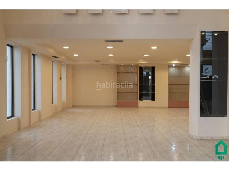 Foto 30644c36-80a3-4b73-a63b-98c89742a002. Rent business premise in rúa do paraguai 5 in Plaza España - Corte Inglés Vigo