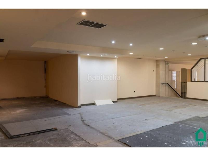 Foto 96652292-101e-471d-9c06-538dc335ad55. Rent business premise in rúa do paraguai 5 in Plaza España - Corte Inglés Vigo