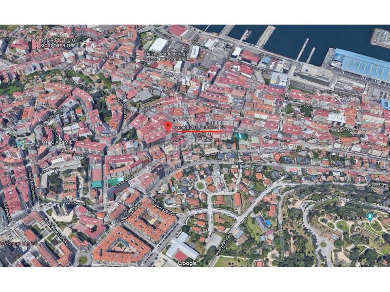 Foto f6b56026-8ab8-4efe-921d-4f1877e06c33. Location local commercial dans avenida das camelias 82 dans Vigo