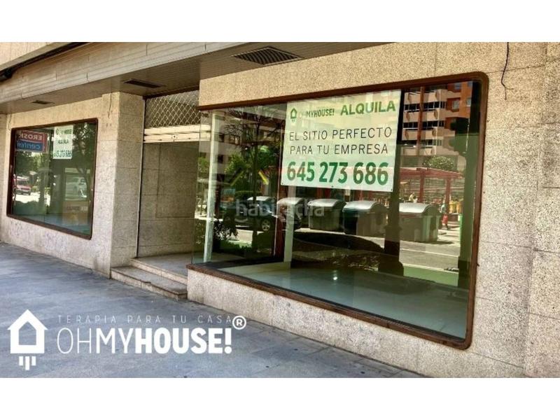 Foto afb16ed2-6088-4dee-b3b0-cff1e7339bd6. Rent business premise in avenida das camelias 82 in Vigo