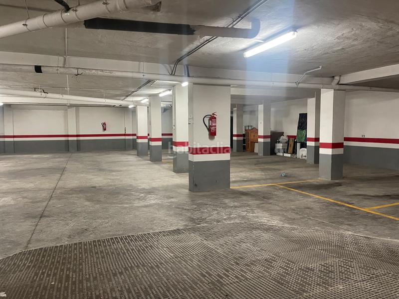 Foto 1344362e-a26d-4b6b-a04b-675522e8608c. Aparcament cotxe a Zona Playa del Cura Torrevieja