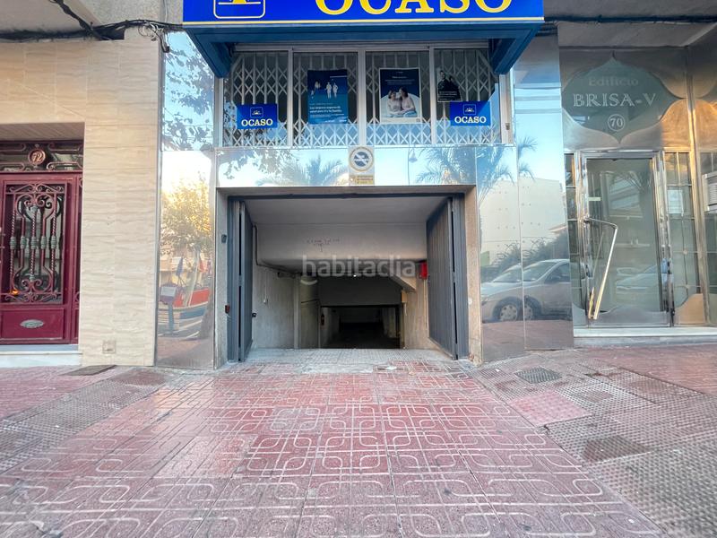 Foto b2a158d3-073f-44d2-be7b-d2e454443823. Parking voiture dans Zona Playa del Cura Torrevieja