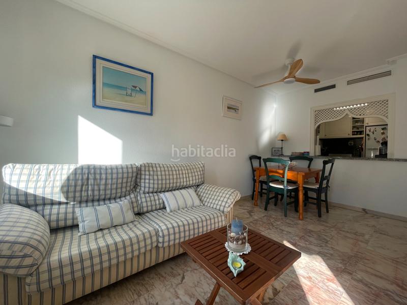 Foto 2eba383f-1f46-4bd2-a3e4-6383abc5f901. Appartement avec parking piscine dans Calas Santiago Bernabeu Santa Pola