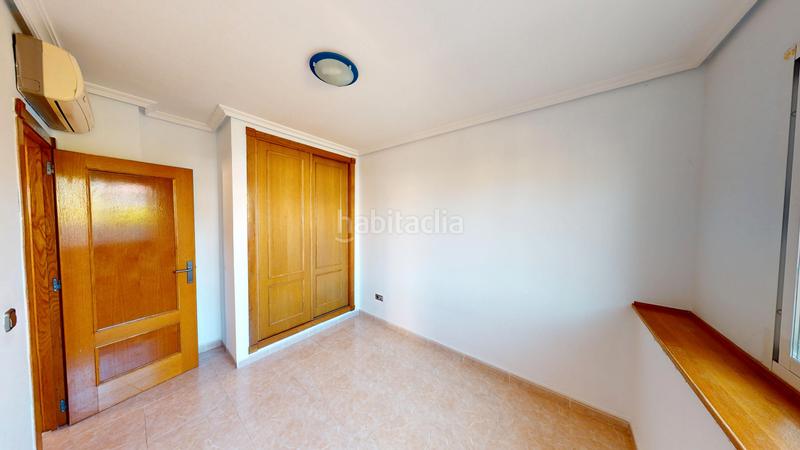 Foto 528d7ab8-ece7-4e9c-85a3-2f4551e23cb4. Etagenwohnung mit pool in Los Europeos Torrevieja