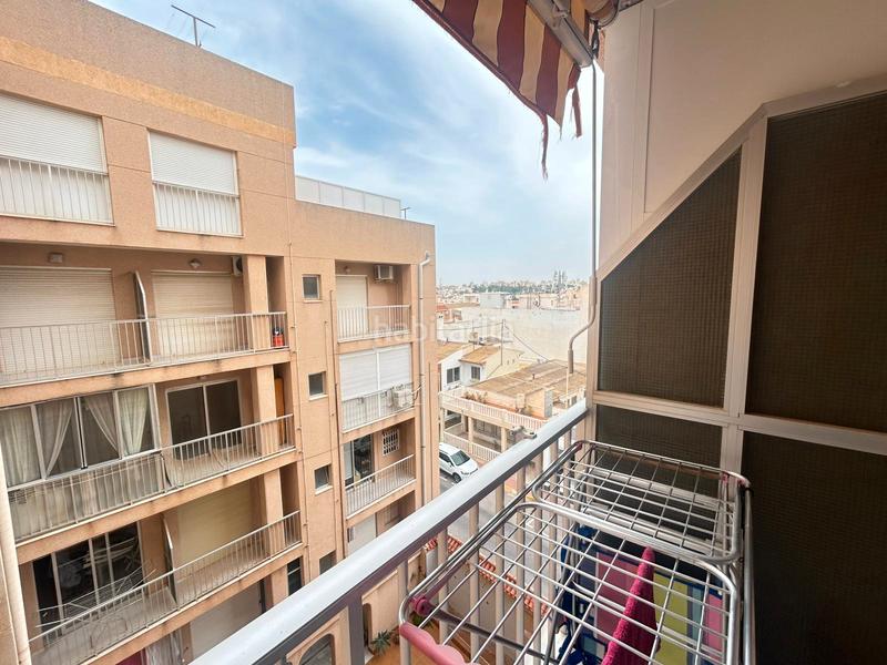Foto ce10bcc3-09e1-4b87-87bd-89b11a491ef8. Appartamento con riscaldamento in Zona Playa de los Locos Torrevieja