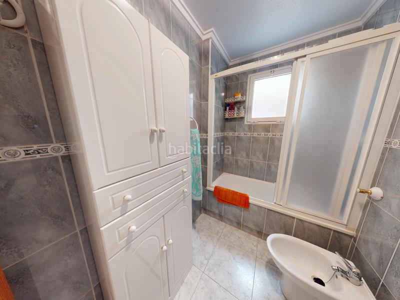 Foto 5ed06e6c-0c39-44ce-8d07-9a940c466ba5. Appartamento in calle goleta 45 in Avenida Habaneras - Curva de Palangre Torrevieja