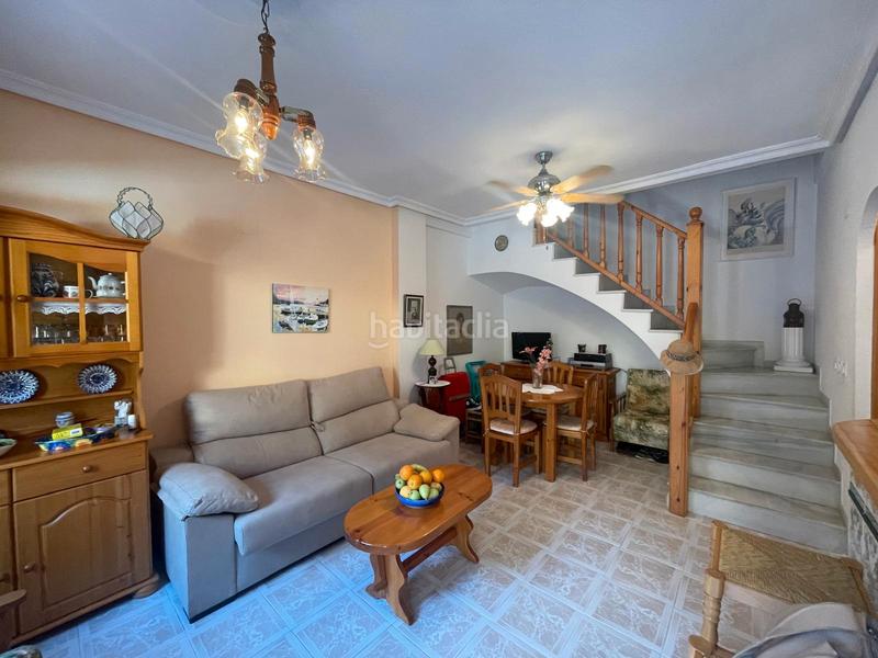 Foto ae014c88-987e-420b-88ee-a625bde0c1ff. Duplex con piscina in Los Europeos Torrevieja