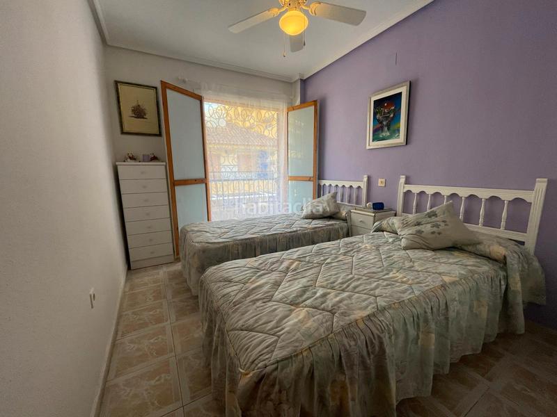 Foto b8896fb8-5b87-418f-9bd4-162a9e90fe1d. Duplex con piscina in Los Europeos Torrevieja