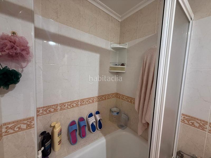 Foto c3fdc4d4-72d6-4344-90f2-d54f45f2a7f9. Piso en calle suecia 26 piso en venta en cl suecia 9, en Torrevieja