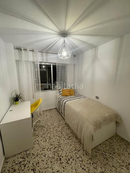 Foto a148b78e-9746-446b-b8dd-10a09844c4fa. Alquiler piso en calle pleamar 15 maginifica oportunidad alquiler larga estancia en punta umbria en Torrevieja