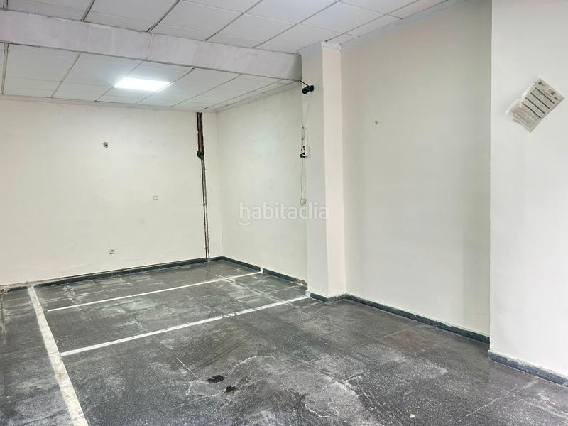 Foto 8a6b8488-f37e-40ef-a85d-500e95830d45. Local comercial a Dolores