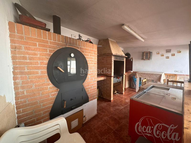 Foto c927bc1b-a93c-41de-b5e7-1612bd4f7d08. Mas avec cheminée chauffage parking piscine dans Fortuna