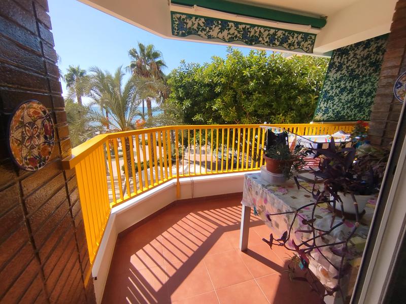 Foto 24a994ce-cf28-4ea2-8874-2a98c9f3882c. Etagenwohnung in carrer del mar 2 in Calas Santiago Bernabeu Santa Pola