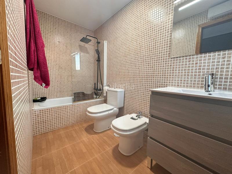 Foto e33393cd-b31b-45df-8bda-0c2ff1e8aef9. Pis amb aparcament piscina a Alcantarilla