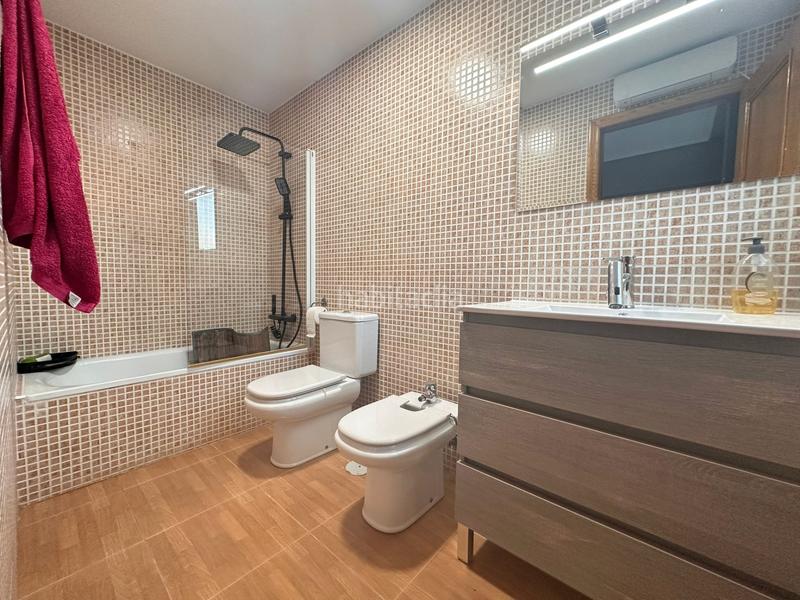 Foto e4583f4f-cd90-444d-8b02-a85e0e5c15ca. Pis amb aparcament piscina a Alcantarilla