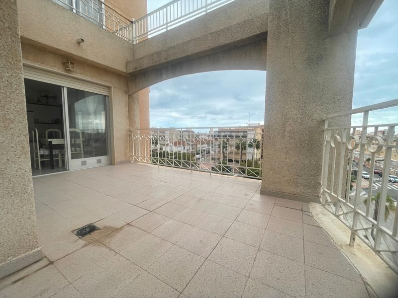 Foto d9091a52-04a8-467c-b6a3-c8939af38e8a. Appartement dans avinguda salamanca 20 dans Gran Playa Santa Pola
