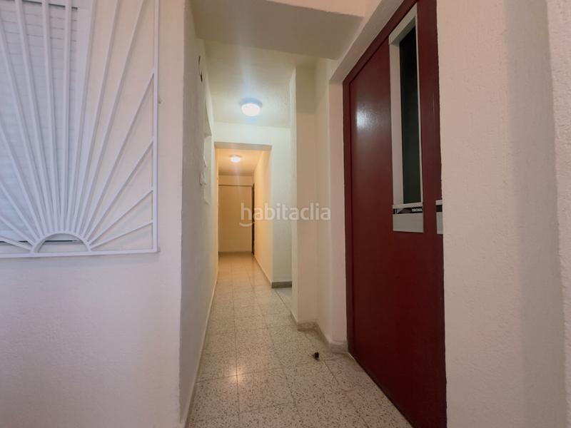 Foto b84a7b82-7c6c-40e8-b9de-429b2ef483da. Apartament a calle yecla 50 a Playa Tamarit-Playa Lissa Santa Pola