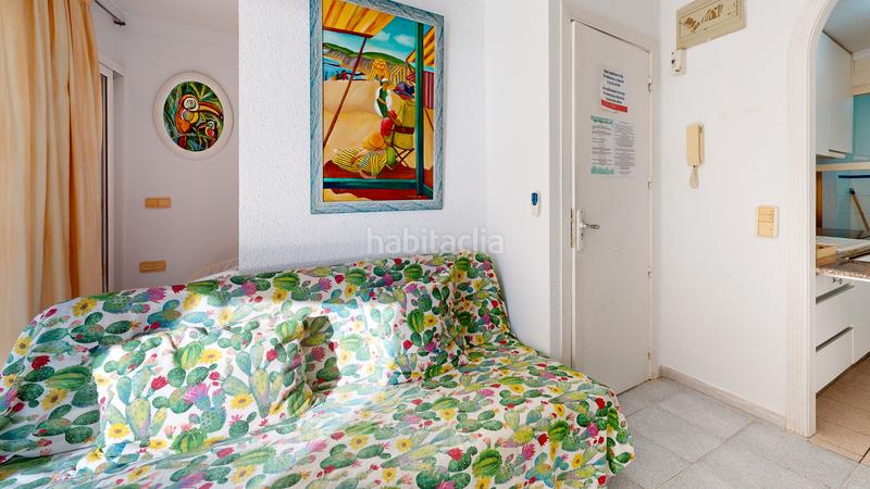 Foto f4990ca4-37bf-47ea-83cd-e7baa27bf6a5. Pis a calle josé alejo bonmatí 43 a Playa Levante Santa Pola