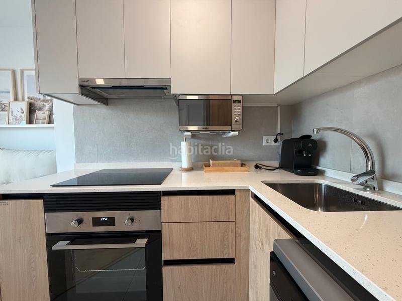 Foto 3083bf28-1de3-46a3-91bc-f433688023a3. Estudi a avenida de cartagena 13 a El Altet Elche / Elx