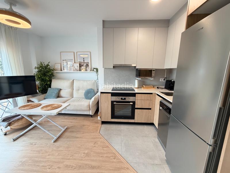 Foto 3968ba5c-a872-45e6-9f67-0bbd5983552c. Estudi a avenida de cartagena 13 a El Altet Elche / Elx