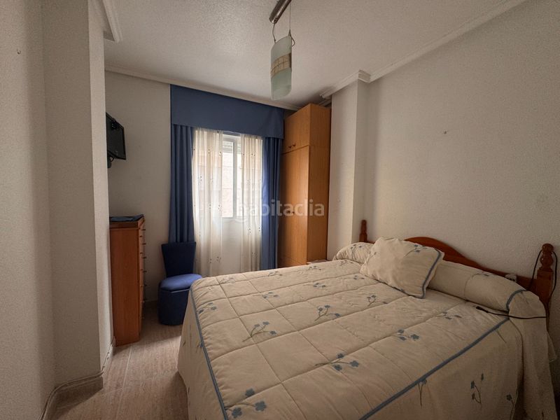 Foto 37629a4b-6112-46ae-bc1d-7a8033765480. Pis a calle goleta 17 a Zona Playa del Cura Torrevieja