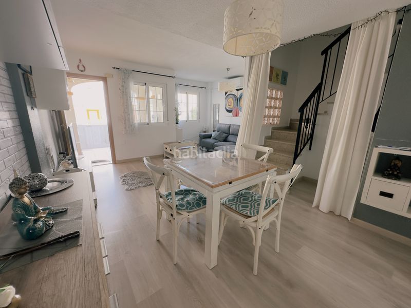 Foto 56e220c4-b825-4019-9506-651448c659fb. Casa a schiera in avinguda d'escandinàvia 23 in Gran Vista-Olivo de Oro Santa Pola