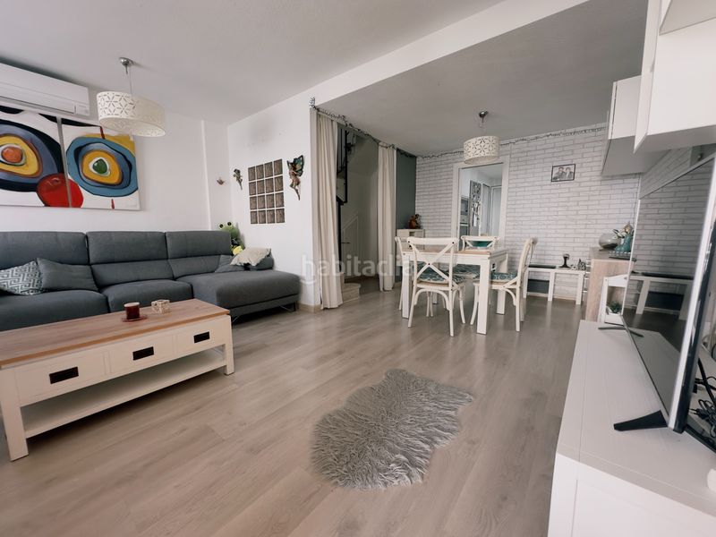 Foto 6686e01c-19cd-4487-b167-12fe24369dc6. Casa a schiera in avinguda d'escandinàvia 23 in Gran Vista-Olivo de Oro Santa Pola