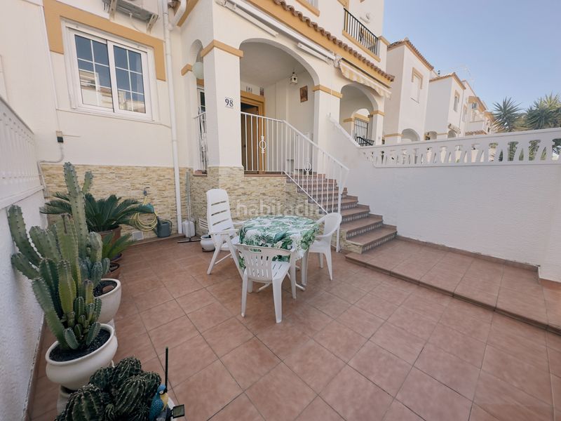 Foto be3d2d4b-1fce-4d5d-9f98-9f91ae1eb6ef. Casa a schiera in avinguda d'escandinàvia 23 in Gran Vista-Olivo de Oro Santa Pola