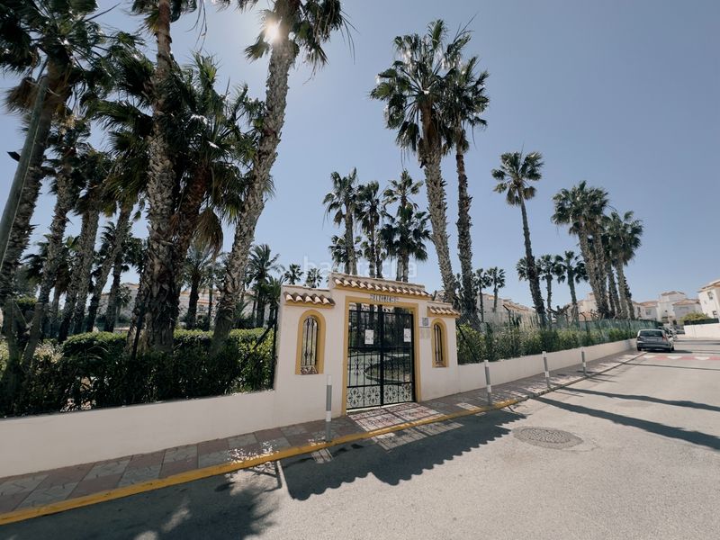 Foto dc50ee23-491c-4842-bd02-da10dd044a18. Casa a schiera in avinguda d'escandinàvia 23 in Gran Vista-Olivo de Oro Santa Pola