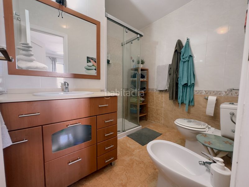Foto ffeba698-94ed-4738-aa98-4b186c984f87. Casa a schiera in avinguda d'escandinàvia 23 in Gran Vista-Olivo de Oro Santa Pola