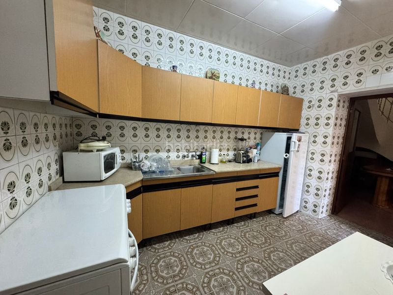 Foto 53f38232-e840-4271-8cd1-366704818056. Casa amb xemeneia a Archena