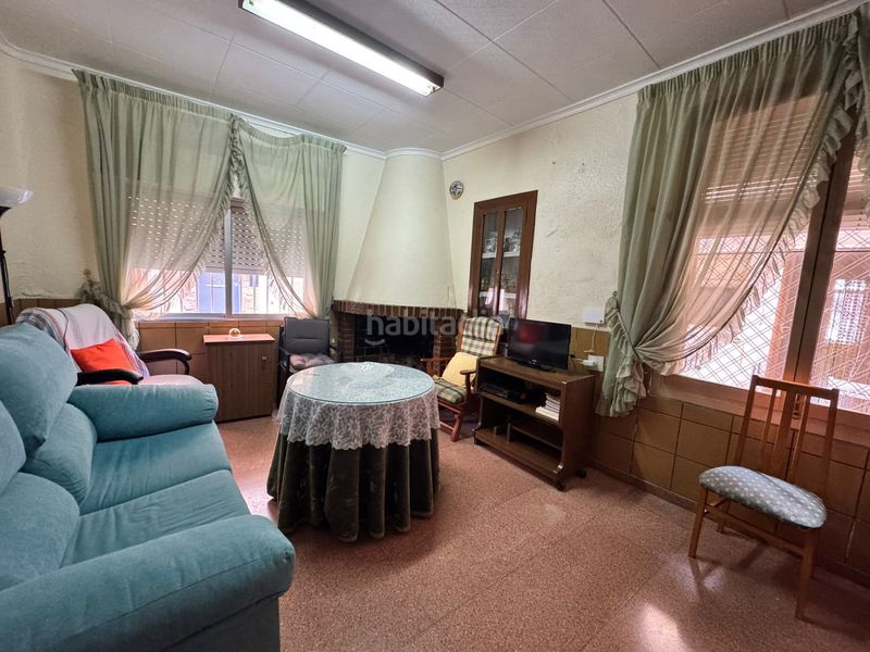 Foto a72523c3-d415-44dd-a1f1-74234d4ff302. Casa amb xemeneia a Archena