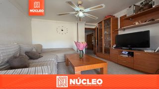 Etagenwohnung in Carrer felip ii 38. Luminoso piso de 3 habitaciones con balcón, orientación oeste: ¡