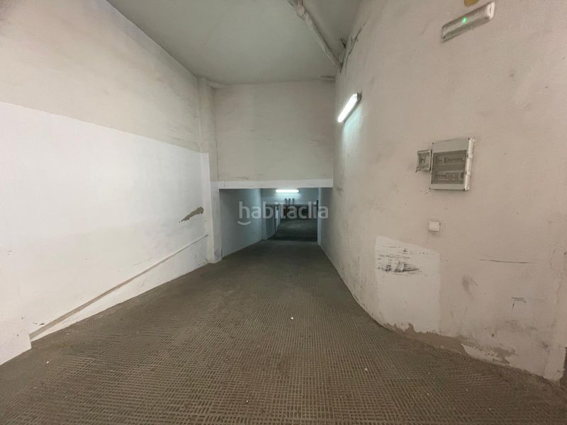 Foto 1d9febd0-94ca-4b2a-9e88-e4f9a97fe793. Aparcament cotxe a Zona Playa de los Locos Torrevieja