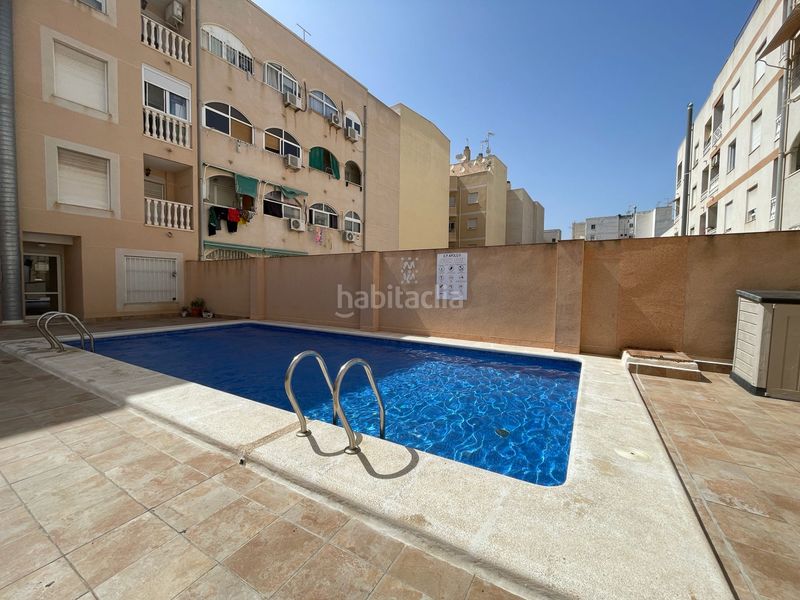 Foto d0b7f1af-56a8-4e33-a439-13c8aeddf283. Pis amb calefacció piscina a El Molino Torrevieja